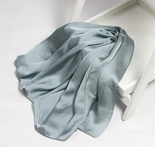Crinkle Silk Hijab - Image 10